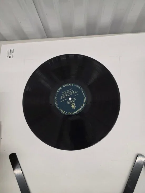 Johann Strauss – Die Fledermaus LP Record Metro Opera Club Classical 33 RPM - Picture 7 of 7